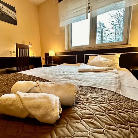 Otel Pod Debami Ostrów Wielkopolski